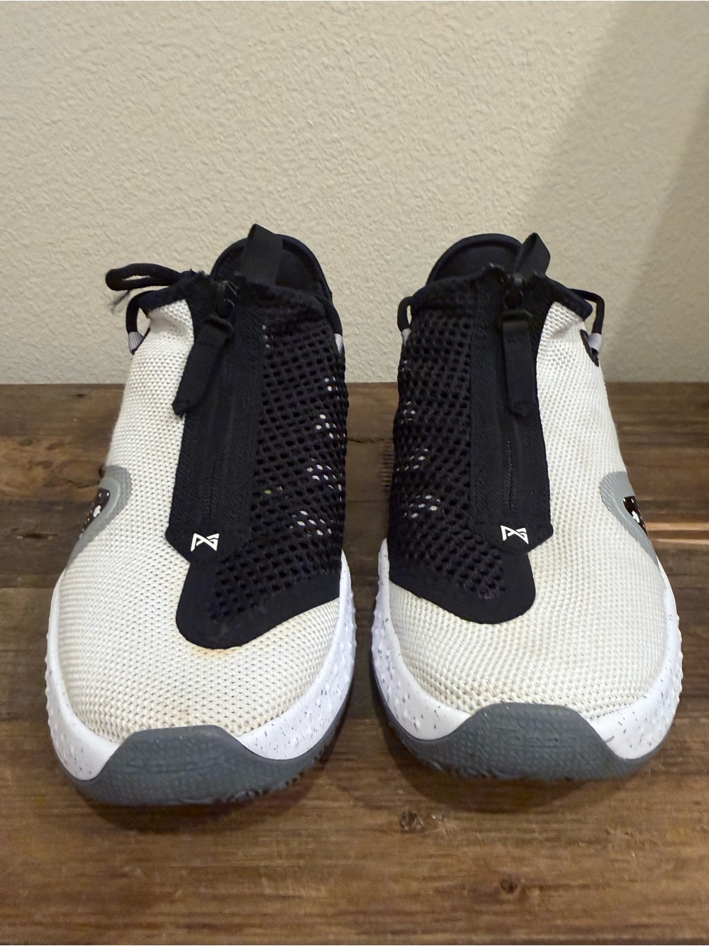 Nike PG 4 “Oreo” sneakers